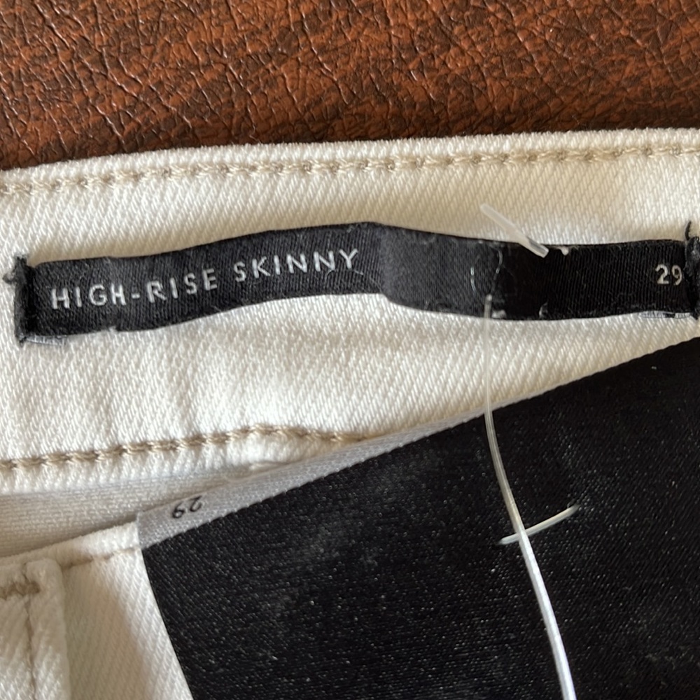 Banana Republic High Rise Button Fly Jeans NWT - Picture 5 of 7
